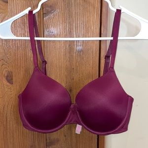 Victoria Secret Bra 34D